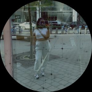 Meet your Posher, Arabelis